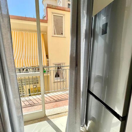 Lei Luxury Apartment Maiori Exterior photo