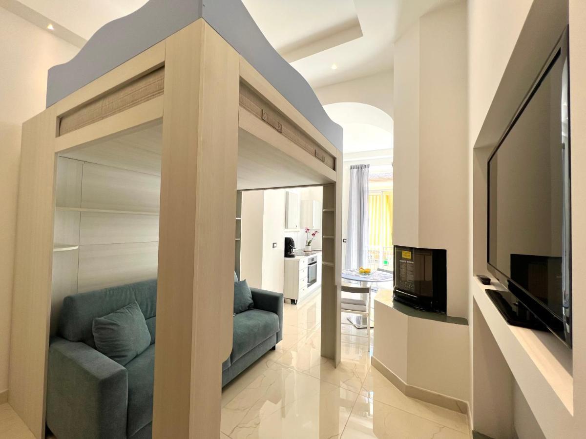 Lei Luxury Apartment Maiori Exterior photo